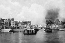 S.S. Tyrconnell entering Castletown harbour (prob c. 1912)